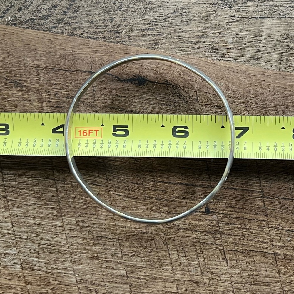 Vintage Sterling Silver Bangle - Picture 7 of 7